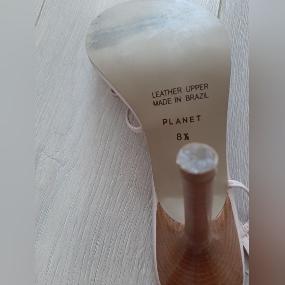 Little stiletto - Picture 3 of 5